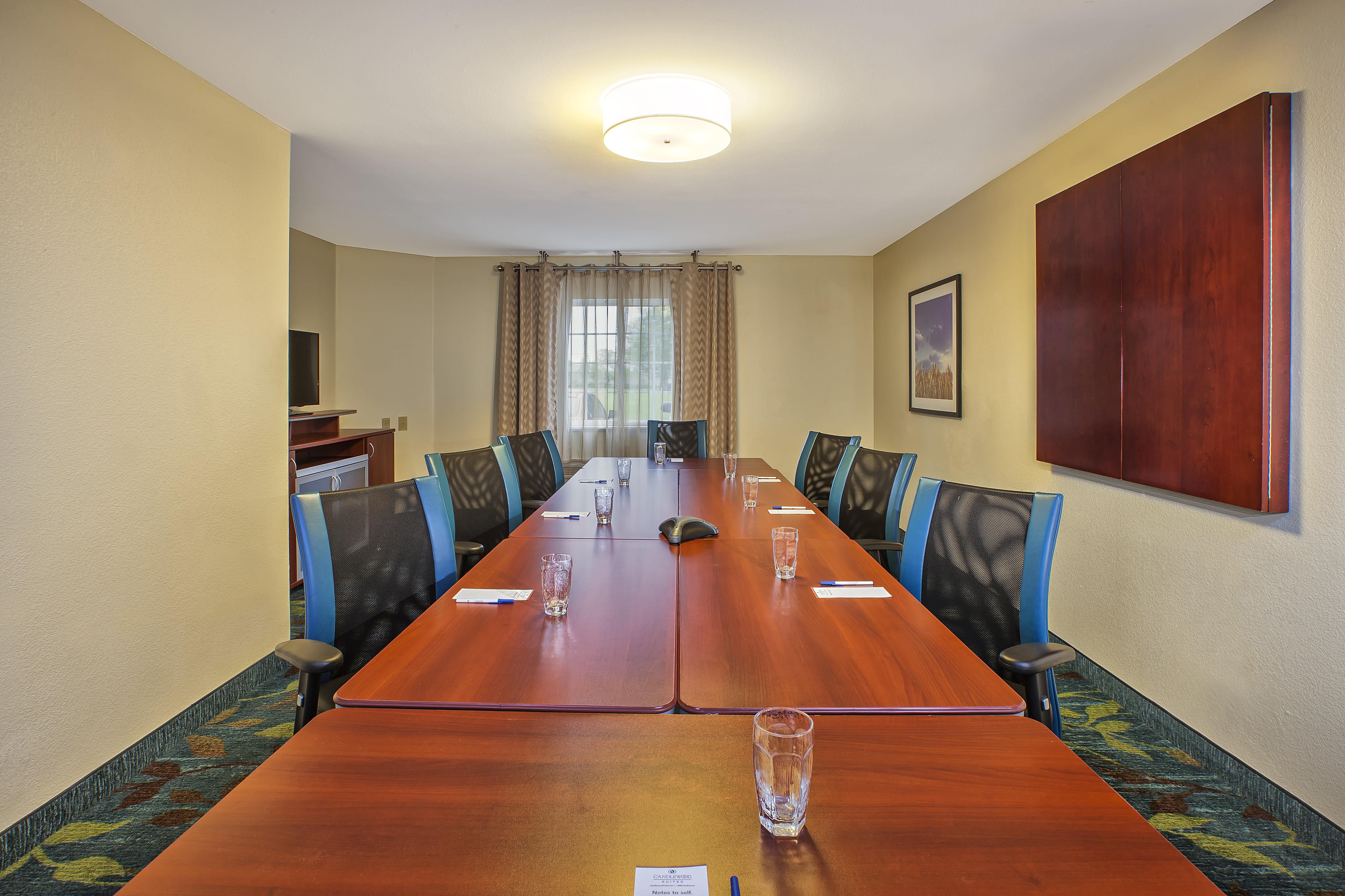 Candlewood Suites Indianapolis Northeast By Ihg Экстерьер фото